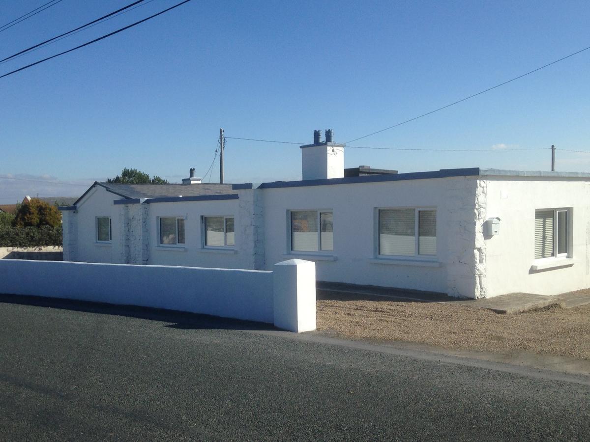 Beachcomber Cottages Ballyconneely Exterior photo